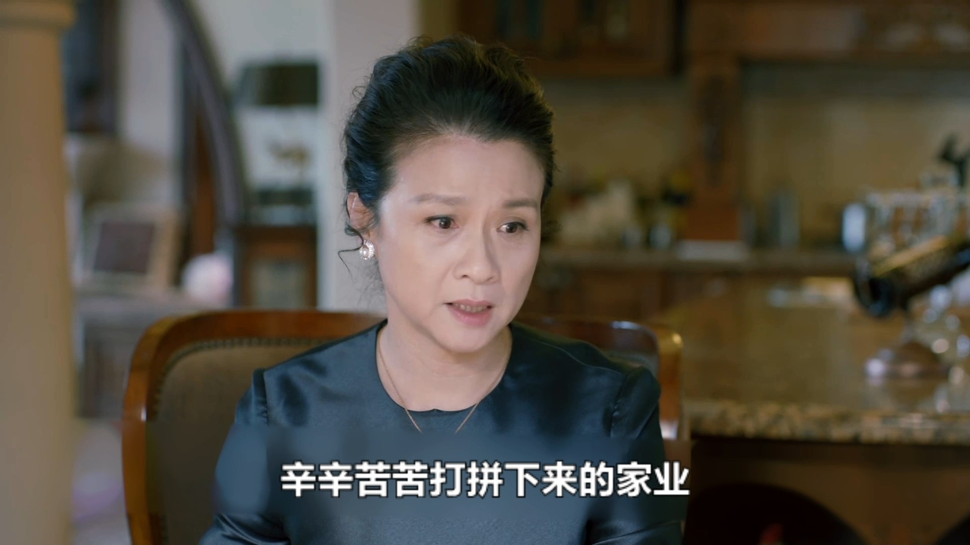 欢乐颂:为啥说曲筱绡妈妈才是全剧真正的狠人?被严重低估的配角