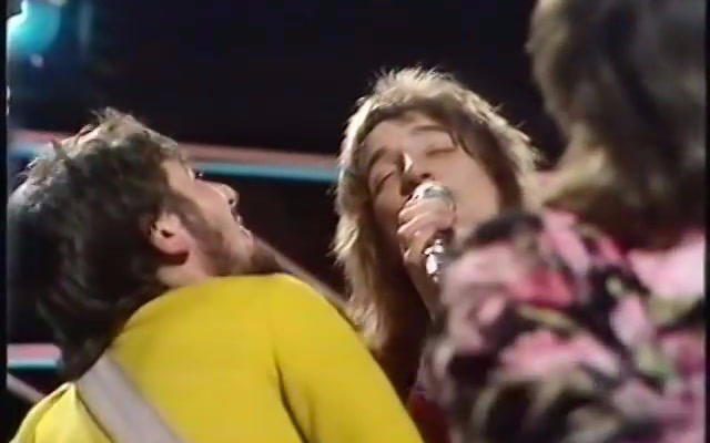 [图]Rod Stewart and The Faces- Maggie May - TOTP 1971 (完整版本！) 超经典～