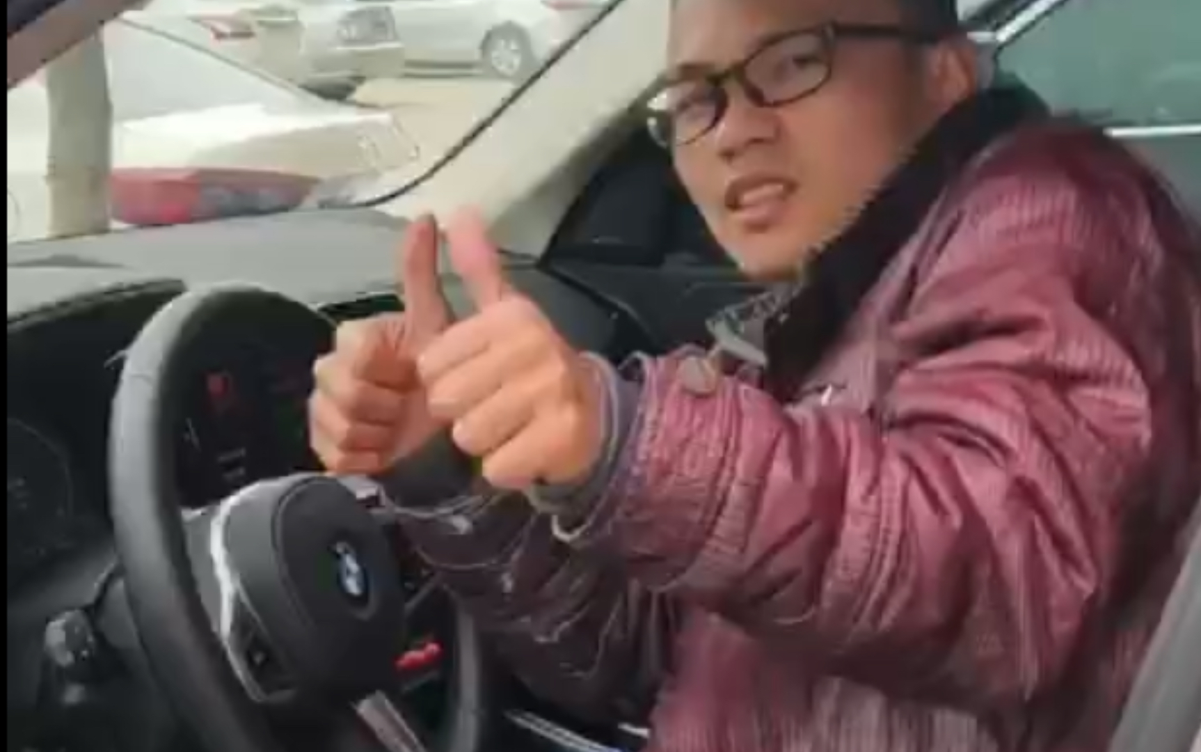 【鹿哥喜提二手车】