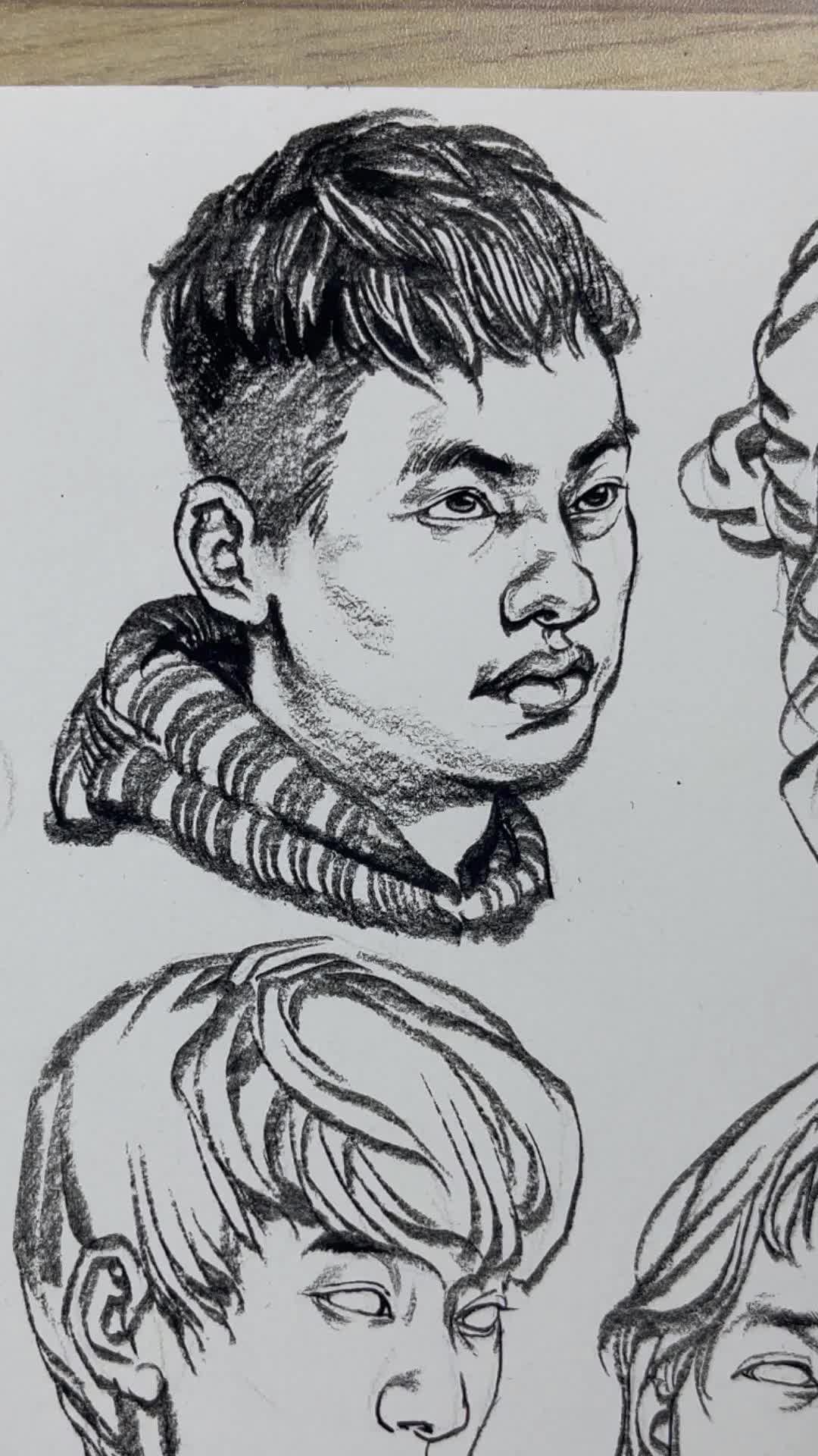 速写头部详细画法