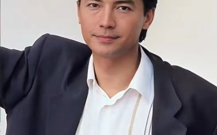 【ai换脸】换脸尊龙怎么有点像那谁