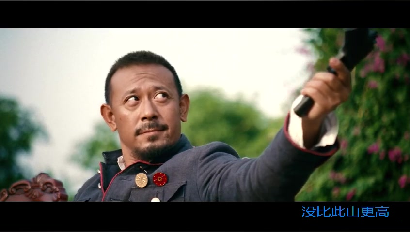 黄四郎是个体面的人,张麻子送他一把手枪赐他一死