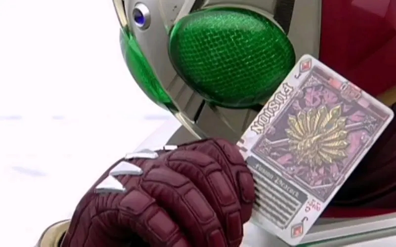 喜欢假面骑士命运的的齿轮开始转动