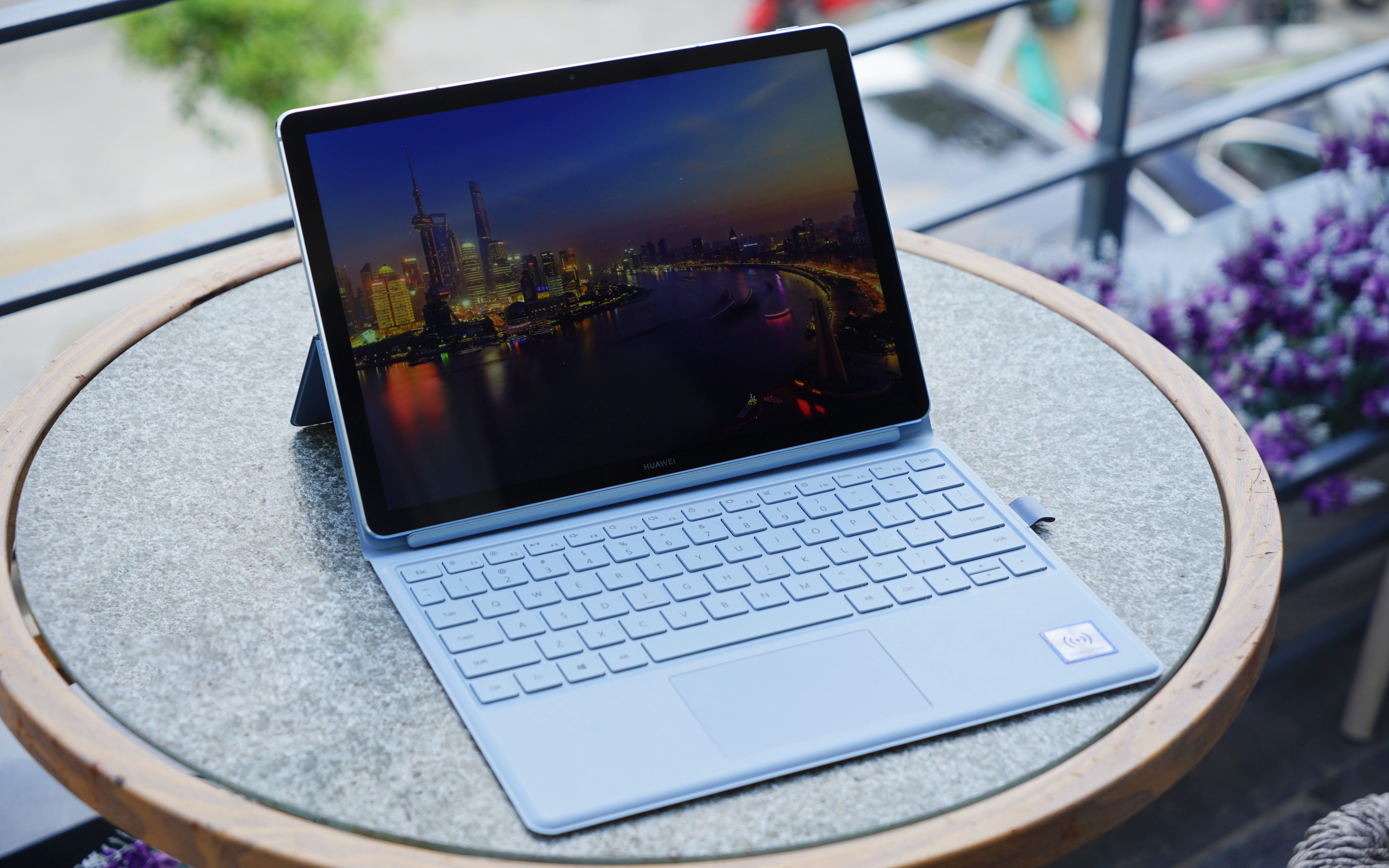 华为matebook e极速开箱,几十秒看卖点_哔哩哔哩 (゜-゜)つロ 干杯