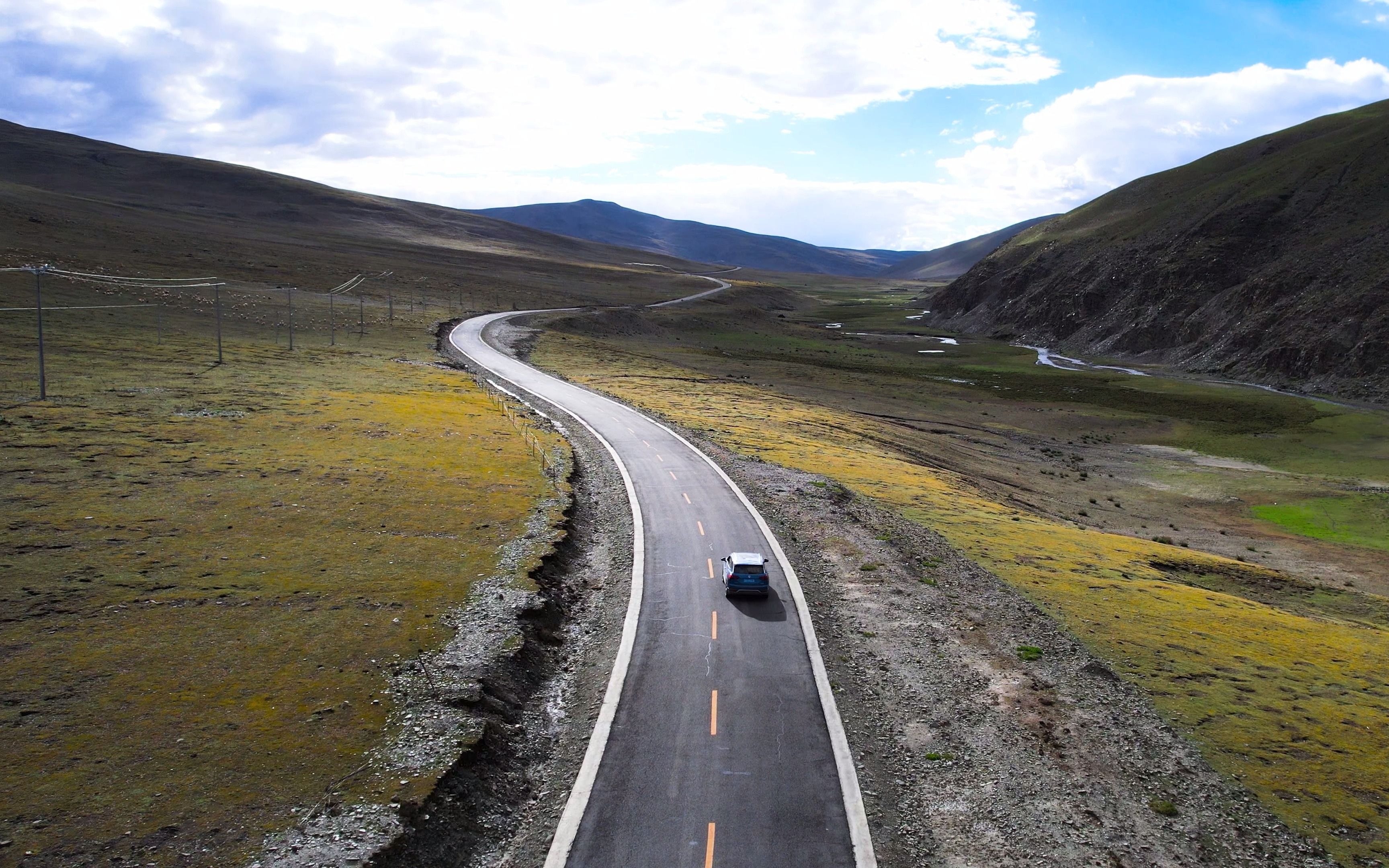 雅拉香布雪山下的省道510