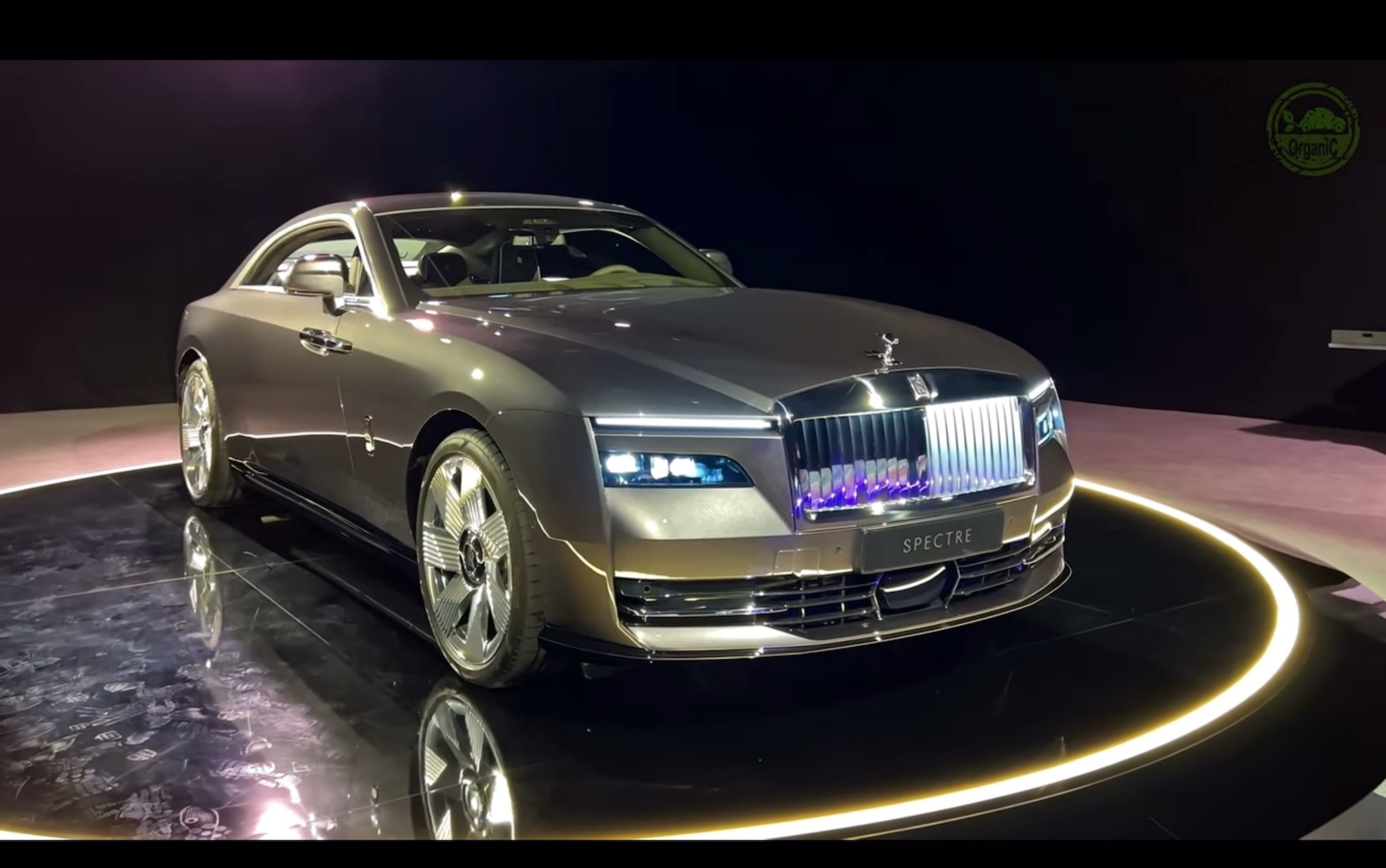 劳斯莱斯首款超豪华电动超级轿跑|2024 rolls royce spectre