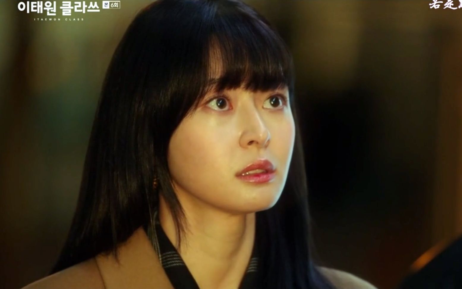 《梨泰院class 6》解说,女主放弃大学来甜夜打工,被妈妈赶出家门_哔哩