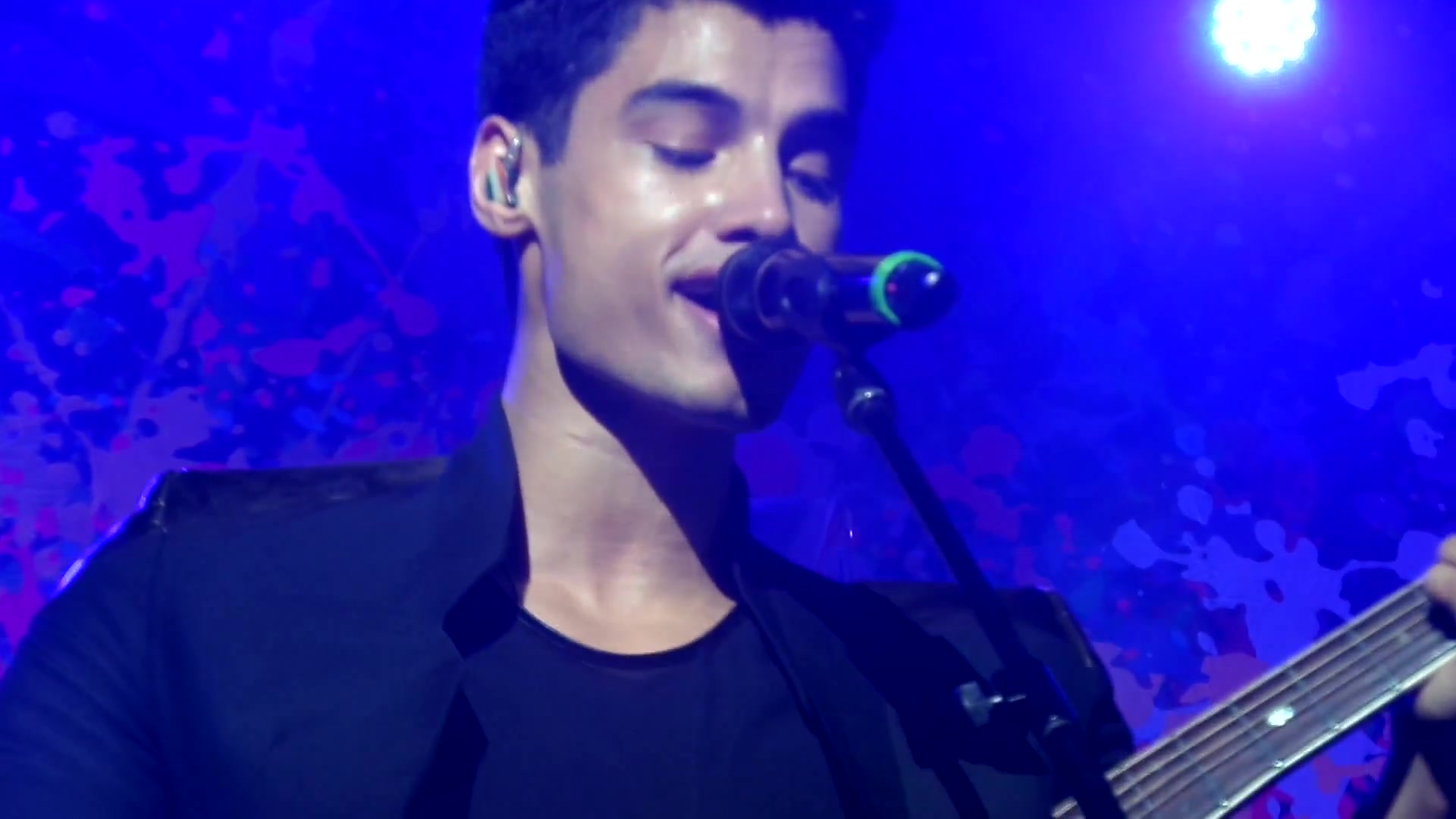 [图]Could This Be Love (HD) - The Wanted - Last Show - Shawnee, OK 5_17_14