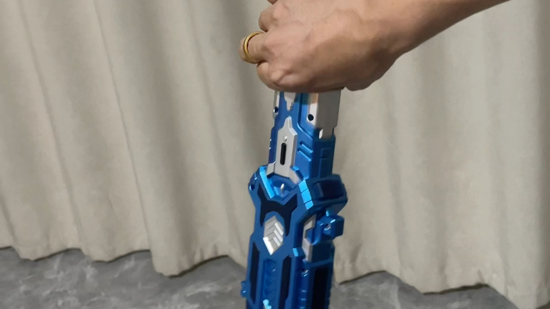 雷龙双头伸缩光剑