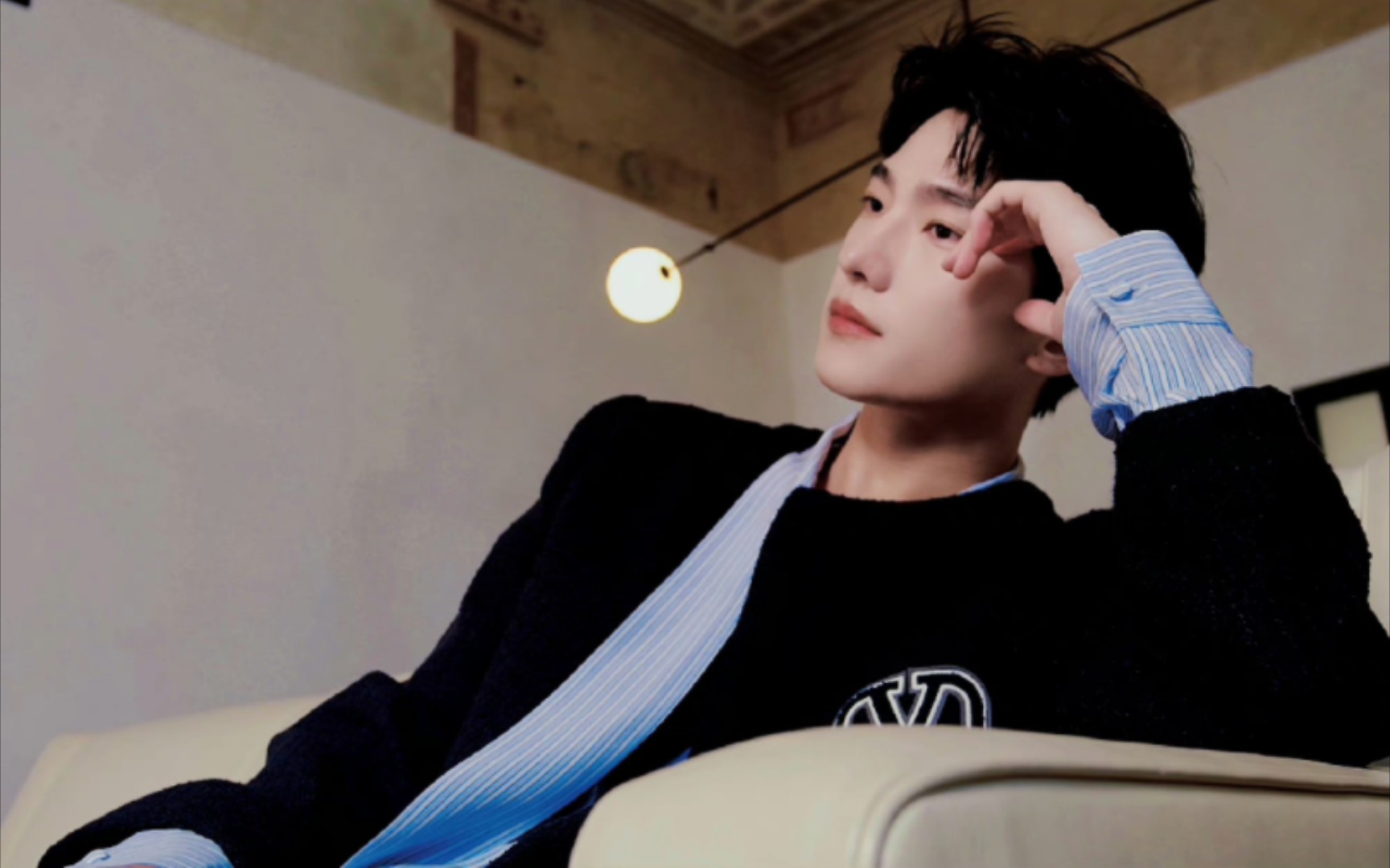 杨洋2023.05.30官宣——华伦天奴valentino品牌代言人