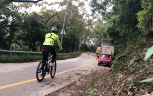 Tải video: 老款喜德盛传奇500山地车体验分享 纯享版前段视频手机防抖坏了运动相机gopro 6，胸带J钩正装 #山地车爬坡#喜德盛传奇500