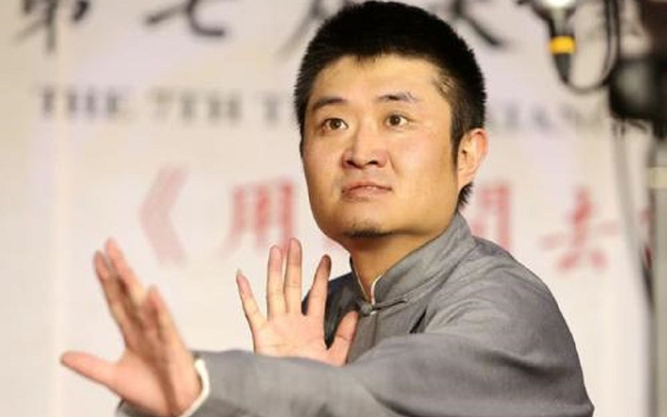 《生活时尚》苗阜 木头_小品屋