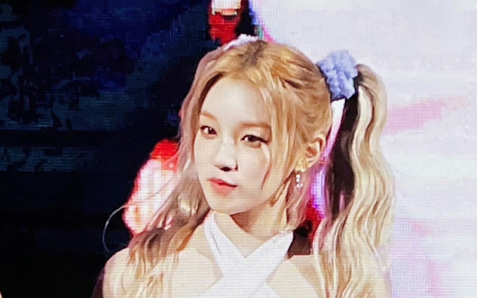 双马尾可爱小狗狗!元气精灵宋雨琦