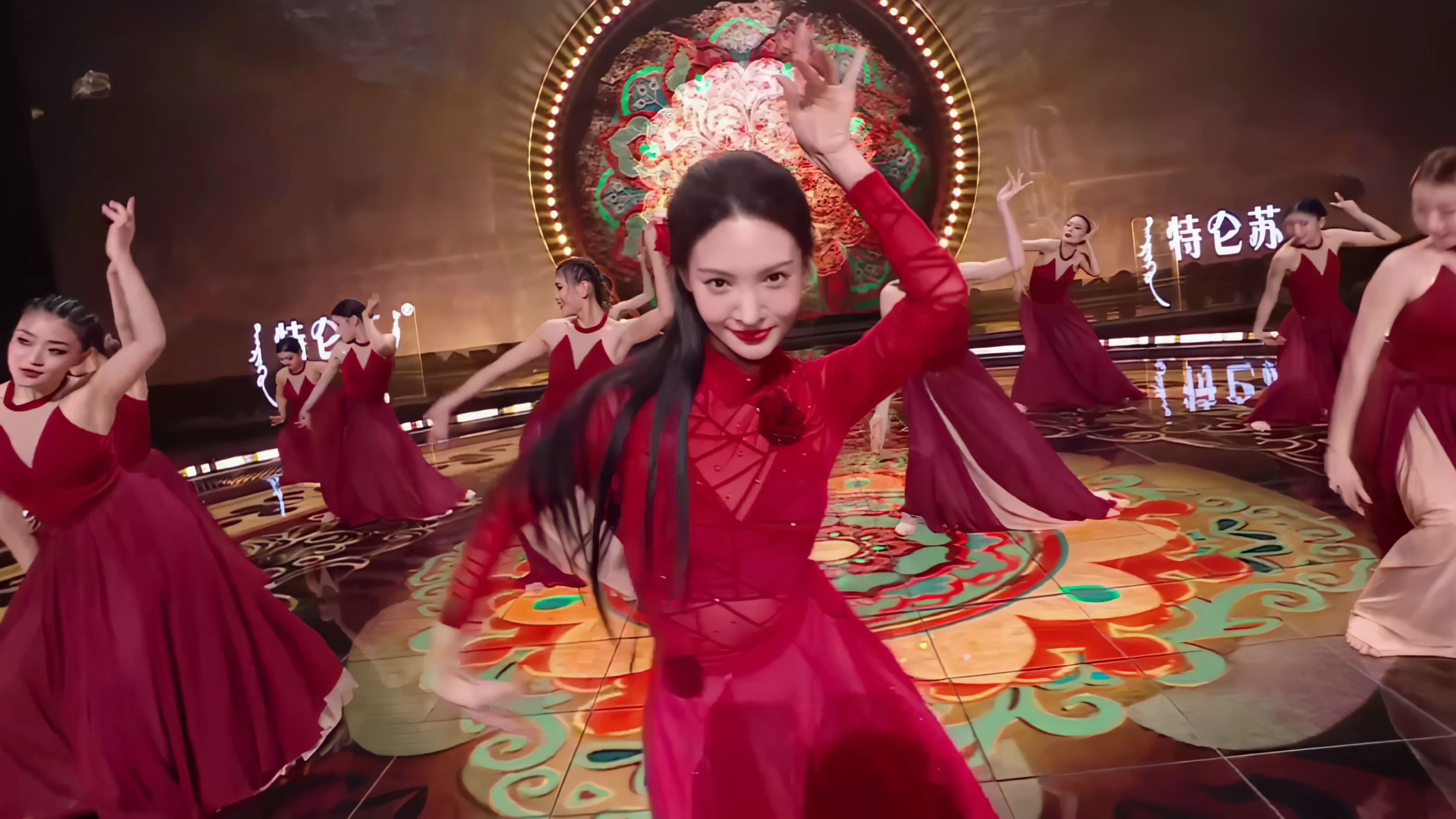 【4k120帧】金晨-《卜卦》超美红裙舞蹈现场