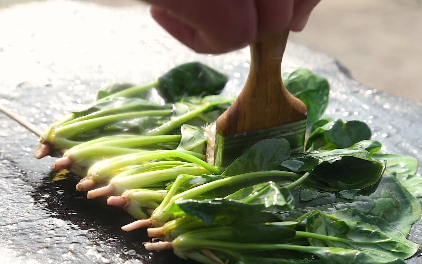 石板烤菠菜!_哔哩哔哩_bilibili