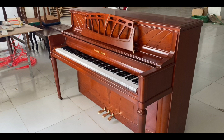 英昌yc-110,很好的书房琴,欧式复古钢琴原木色天然树疤,超高颜值,值得