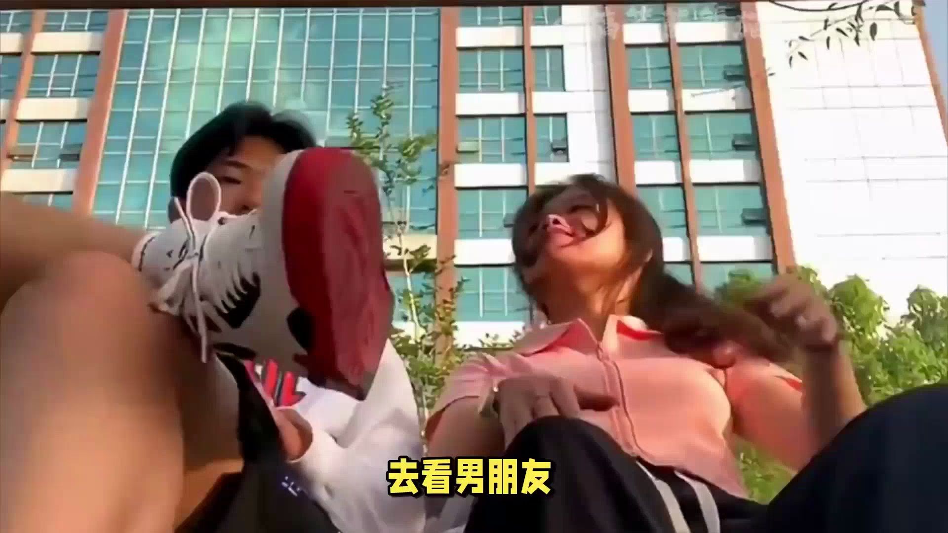 蕾丝开裆小内内