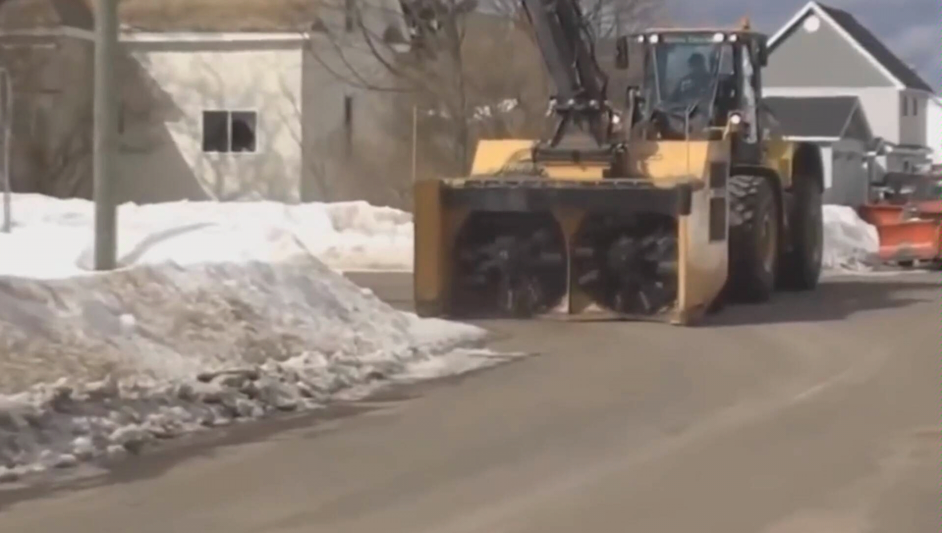 快速除雪,清除道路的“神器”,装载机抛雪机~哔哩哔哩bilibili