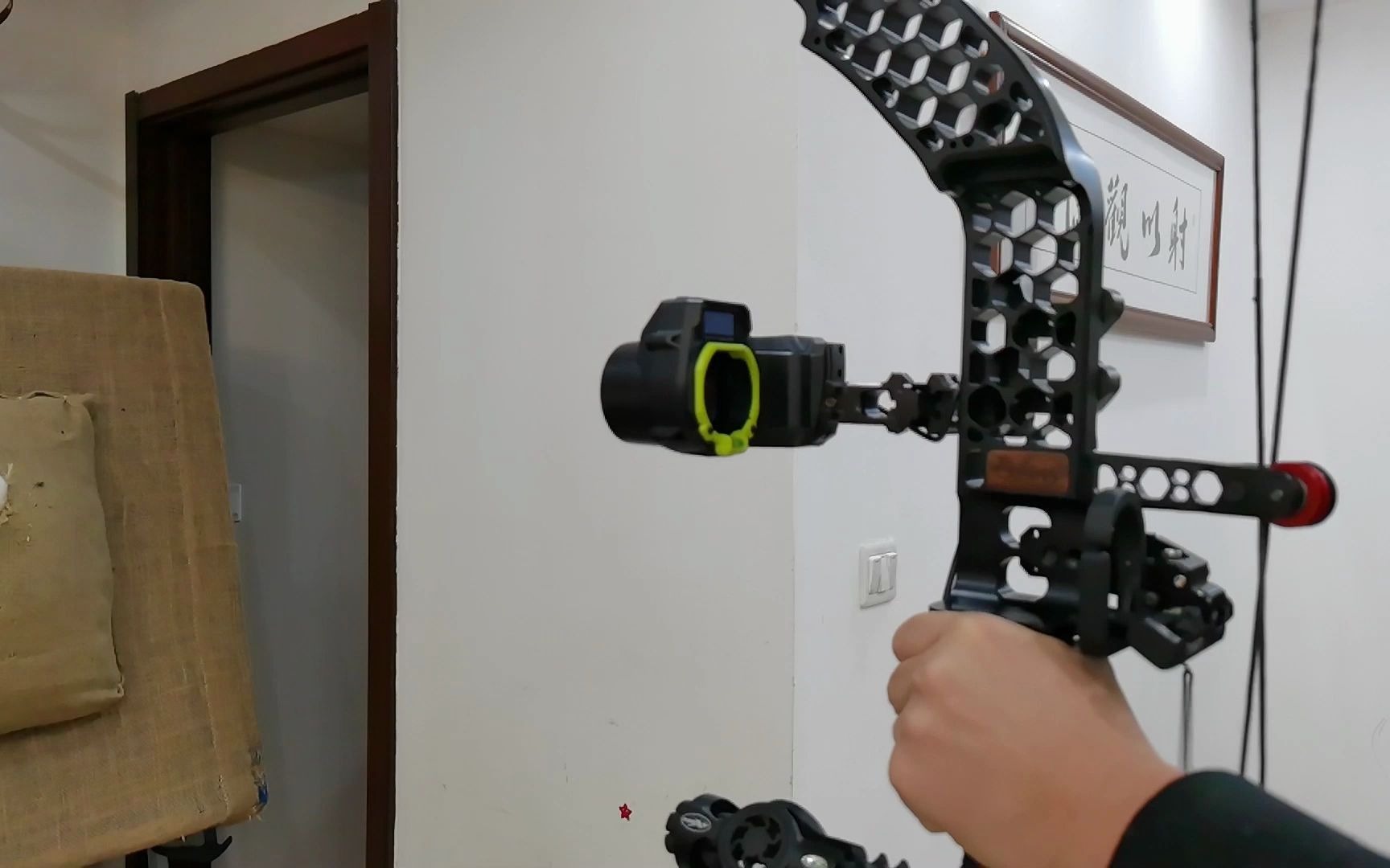 马修斯超级怪兽远征复合弓搭配哈姆斯卡慢动作回放