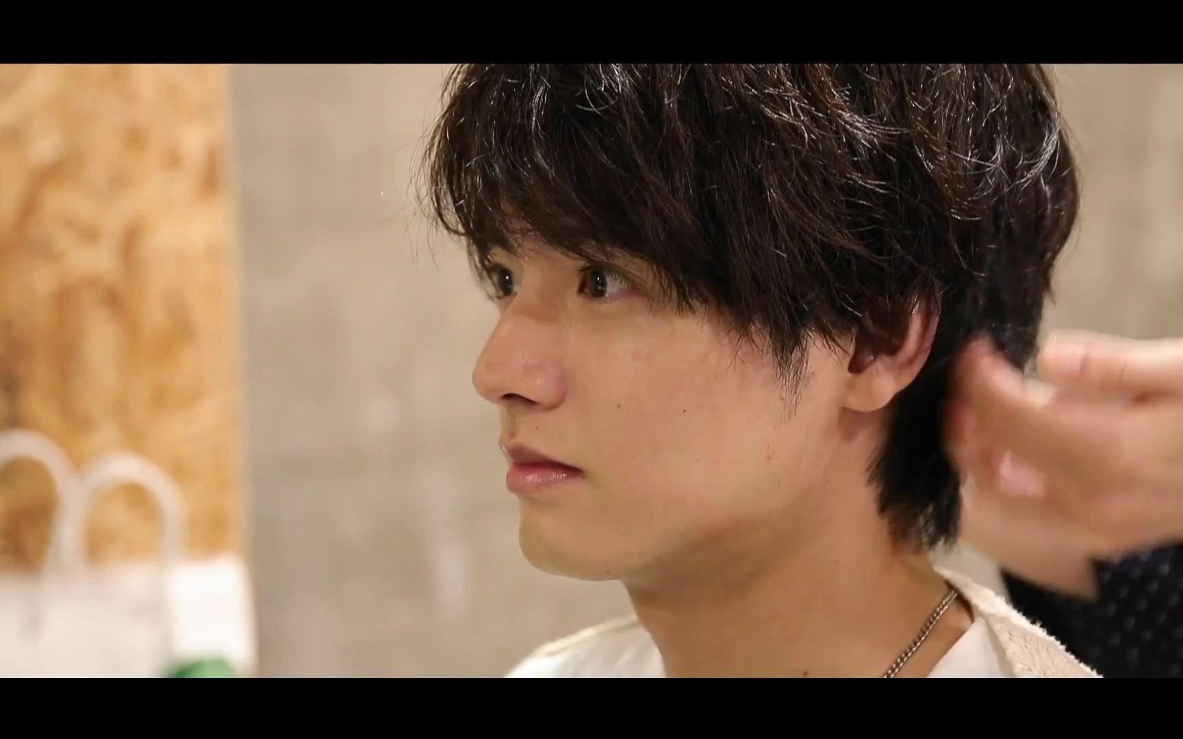 赤楚卫二为kangol拍摄的幕后花絮 试衣秀