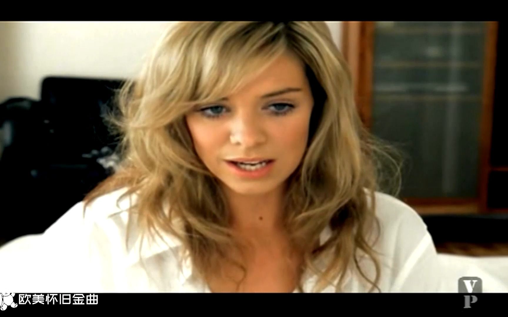 [图]Liz McClarnon - Woman In Love（Official Video)【中英字幕】