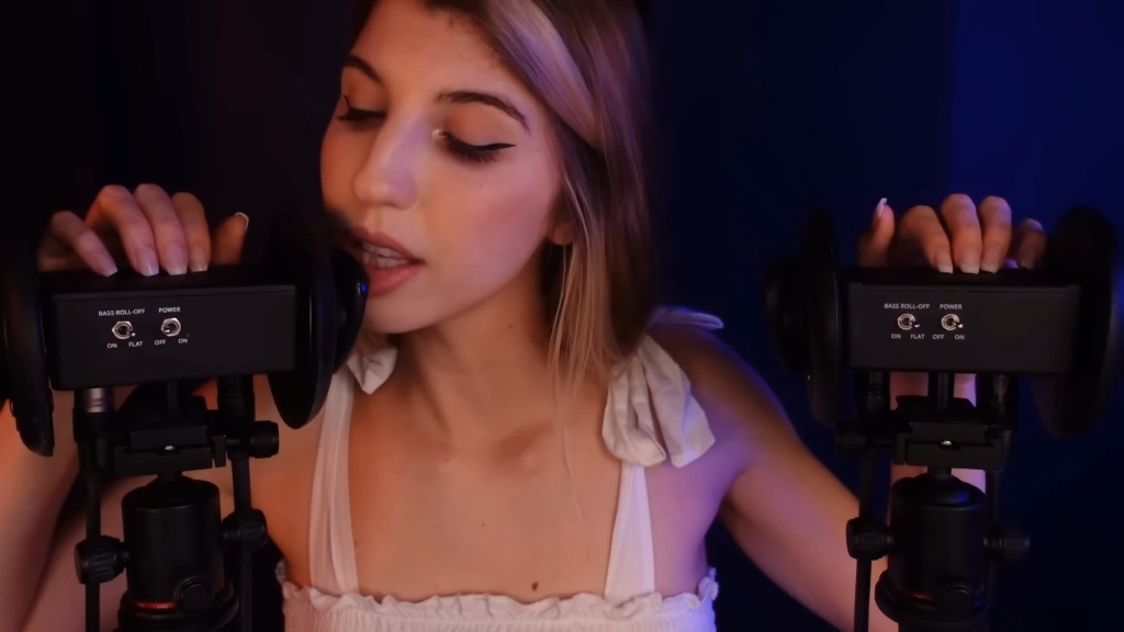 【frivolousfox助眠】两百万粉丝福利 超高清 双机位舔耳