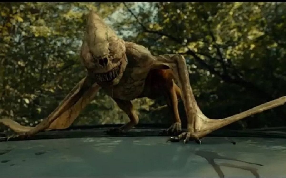 安娜贝尔导演新作变异蝙蝠入侵地球一片死寂