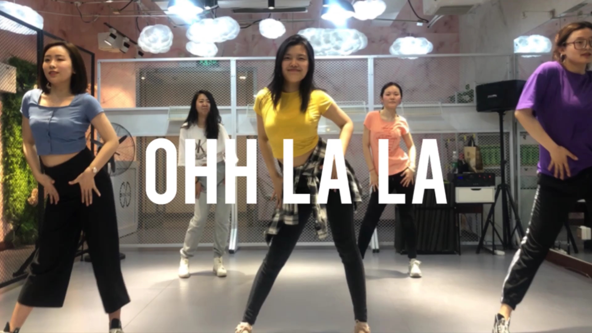 [图]【ED】Ohh La La 满屏的小姐姐/最美画面/