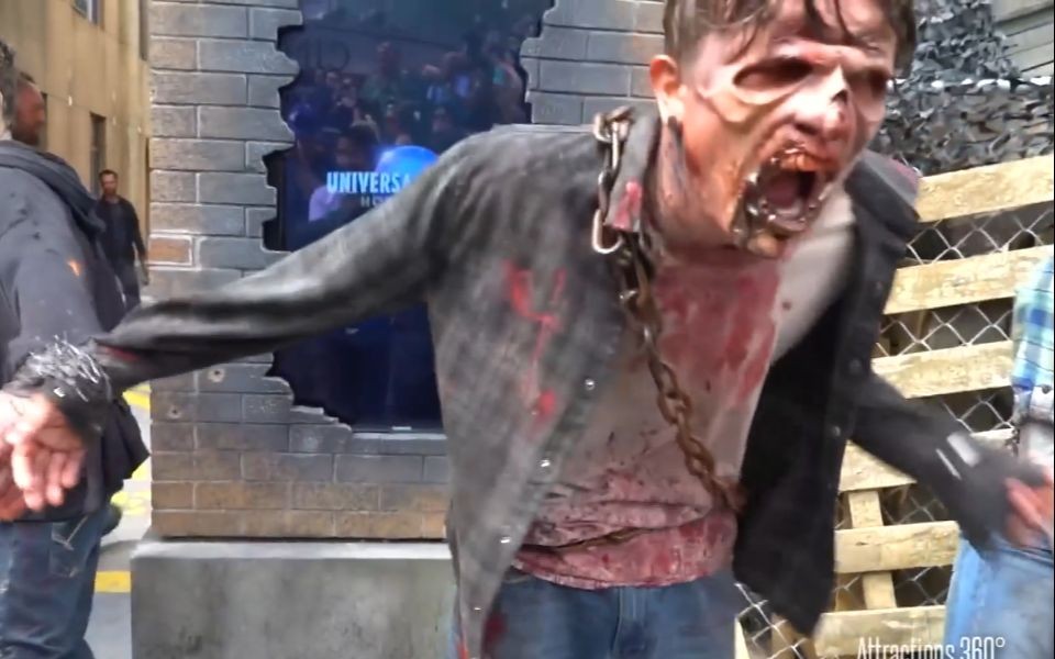 [图]环球影城最受好评鬼屋，行尸走肉主题 The Walking Dead Attraction