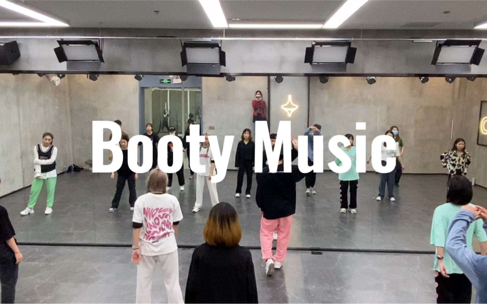 [图]Booty music 烫脚舞