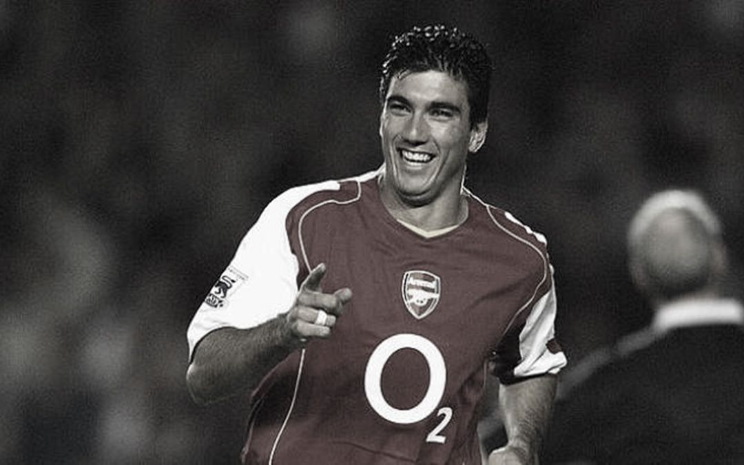 搬运已故球星何塞安东尼奥雷耶斯在阿森纳集锦