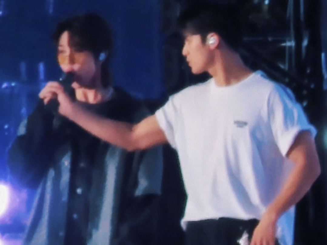 耳返里传来的是你的声音