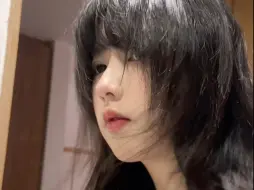 来表演个当场卸妆