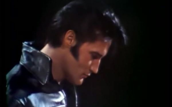 [图]【高清修复-猫王风采】Elvis Presley - Can't Help Falling In Love 1968.07