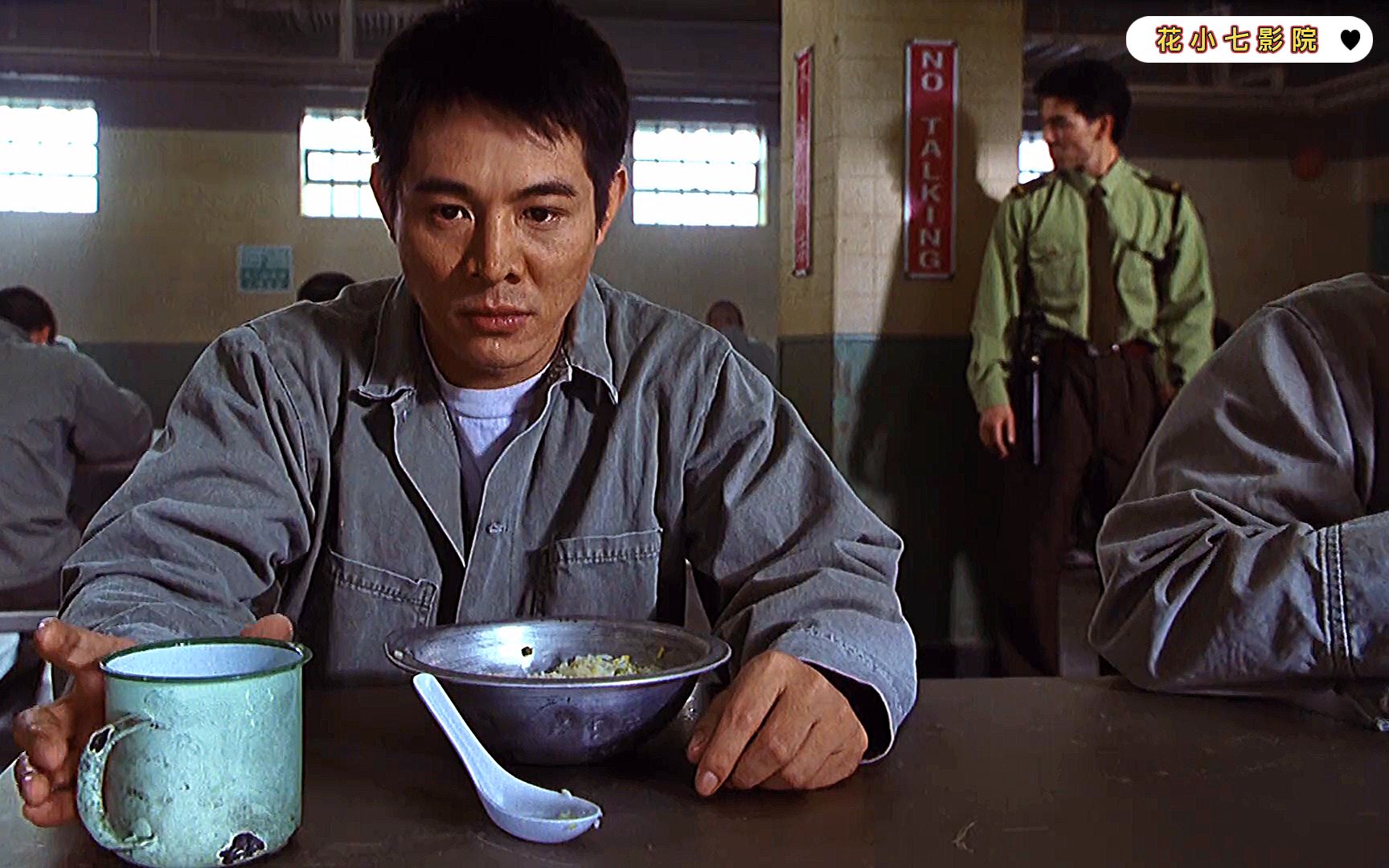 致命罗密欧:李连杰得知弟弟被害的消息,一刻也坐不住,暴力越狱,为弟