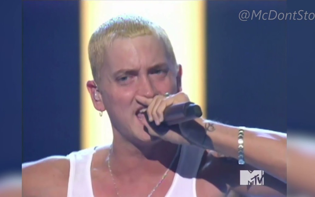 [图][2000-MTV/极致画质修复] eminem-The Real Slim Shady & The Way | Am Live