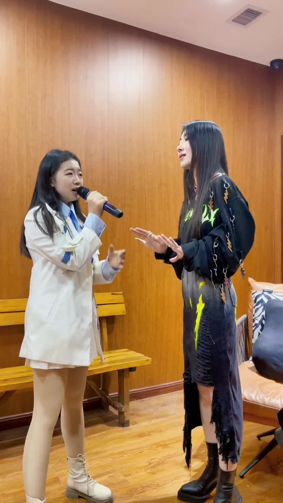 今生因你痴狂零基础学唱歌抖音学唱歌天下无双黄霄云张靓颖