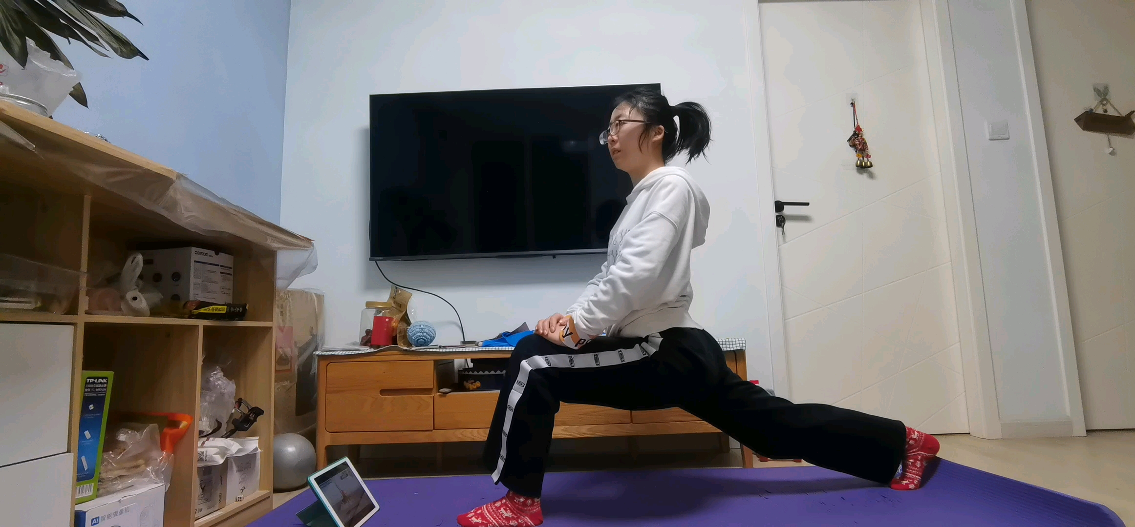 【山人打卡】【帕梅拉跟练】10分钟腿部拉伸