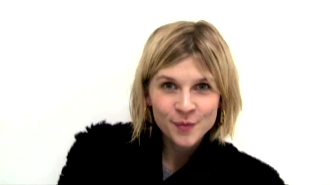 [图]Clémence Poésy a Robin Hood Tax for global health