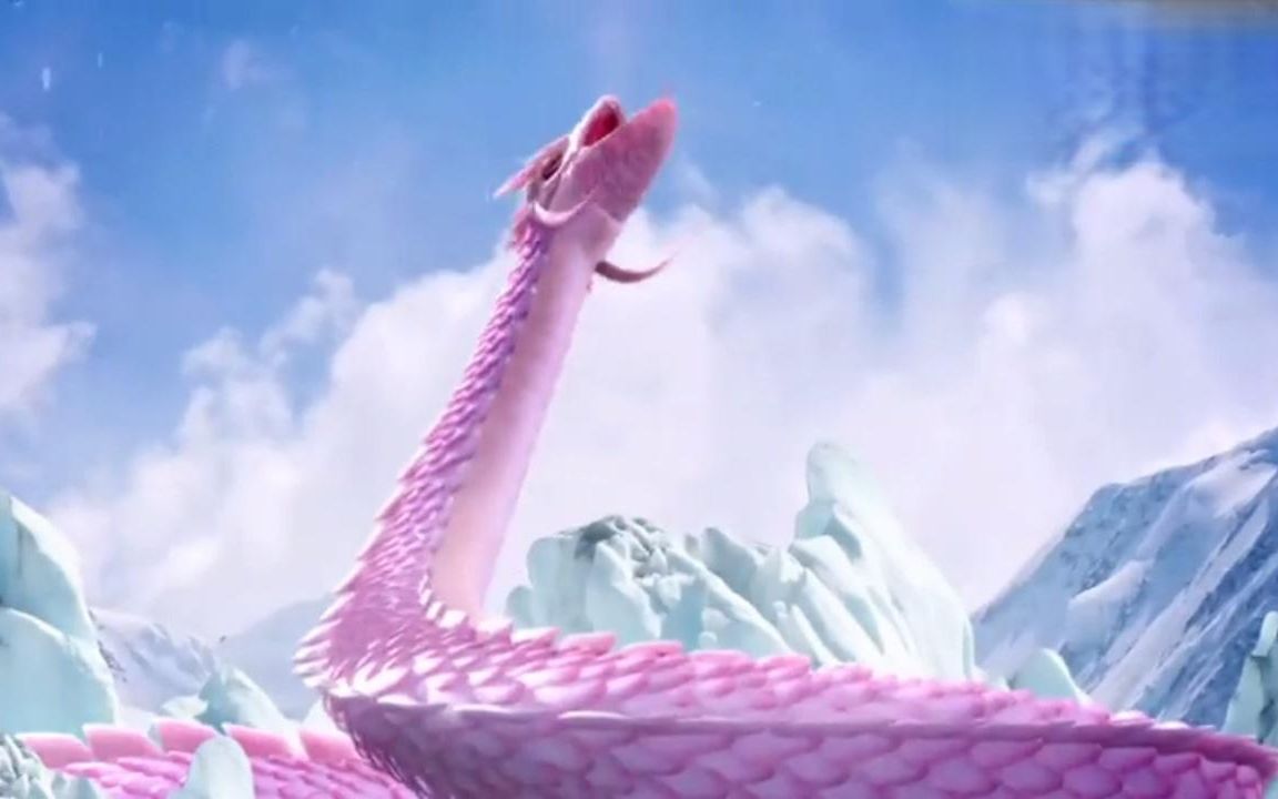 千年雪蛟竟比山还大,瞬间幻化成人形,变成一个漂亮的女子