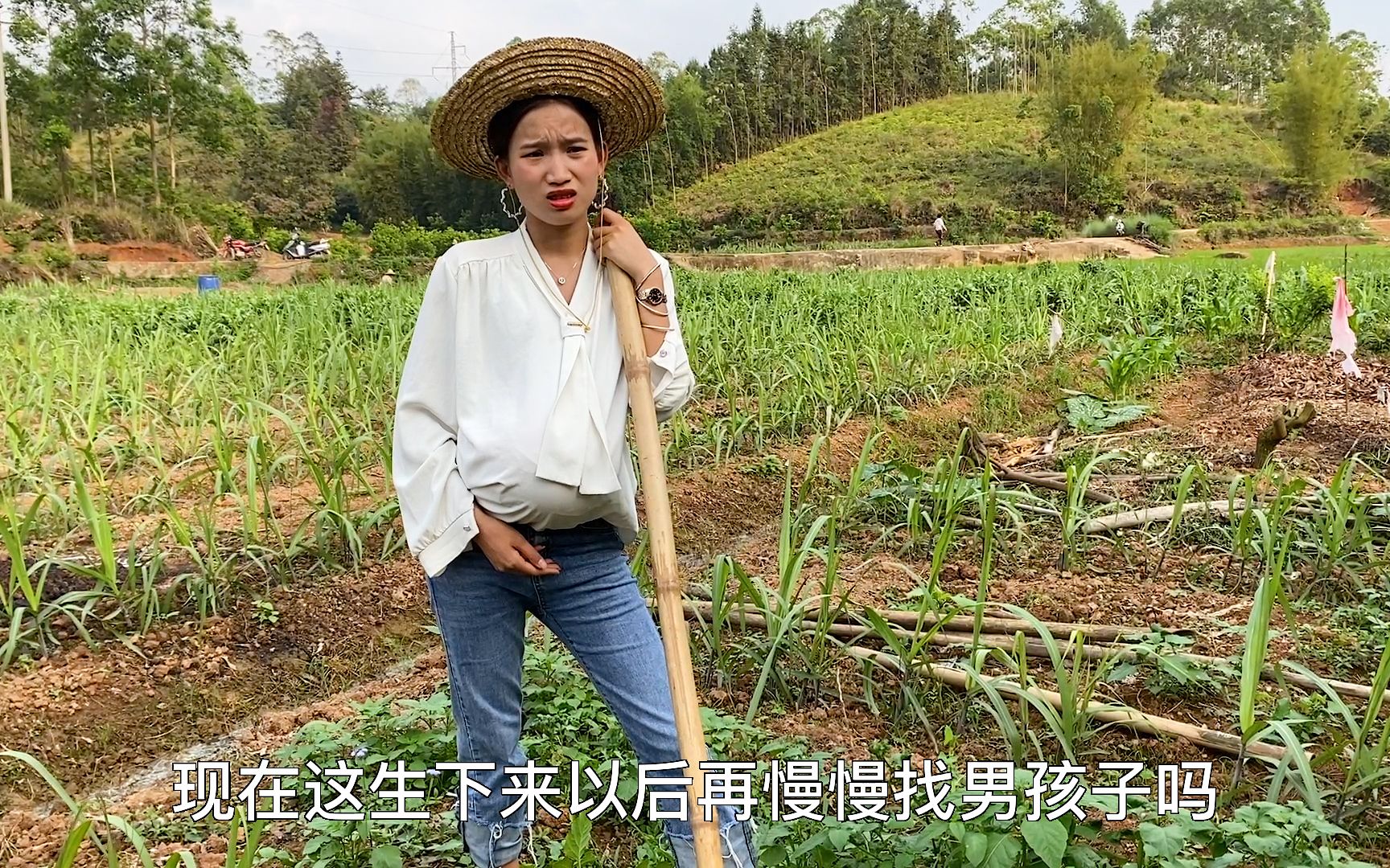 农村美女在广东打工,怀孕了几个月跟男友分手,打算生下给父母带