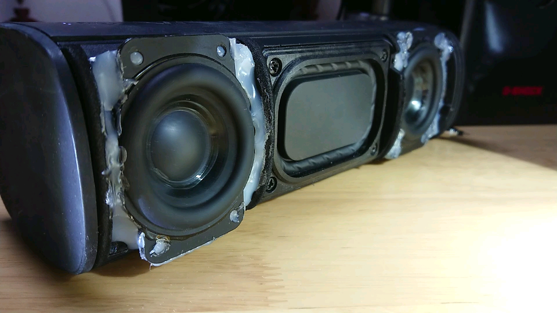 vava蓝牙音箱改坚果2寸喇叭