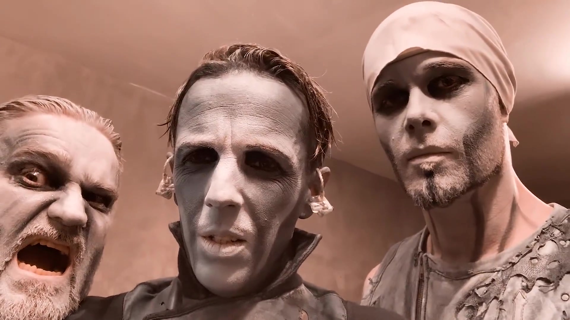 德国力量金属powerwolf2020年拉丁美洲巡回演出记录片