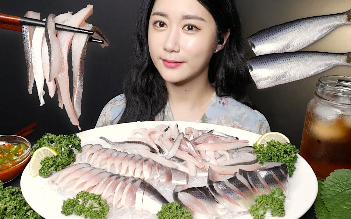 [ONHWA] 斑鰶 咀嚼音! 是生鱼-ONHWA_Official-ONHWA_Official-哔哩哔哩视频
