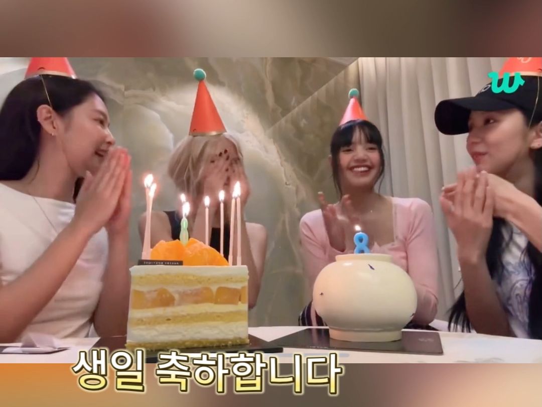 blackpink四人合体直播