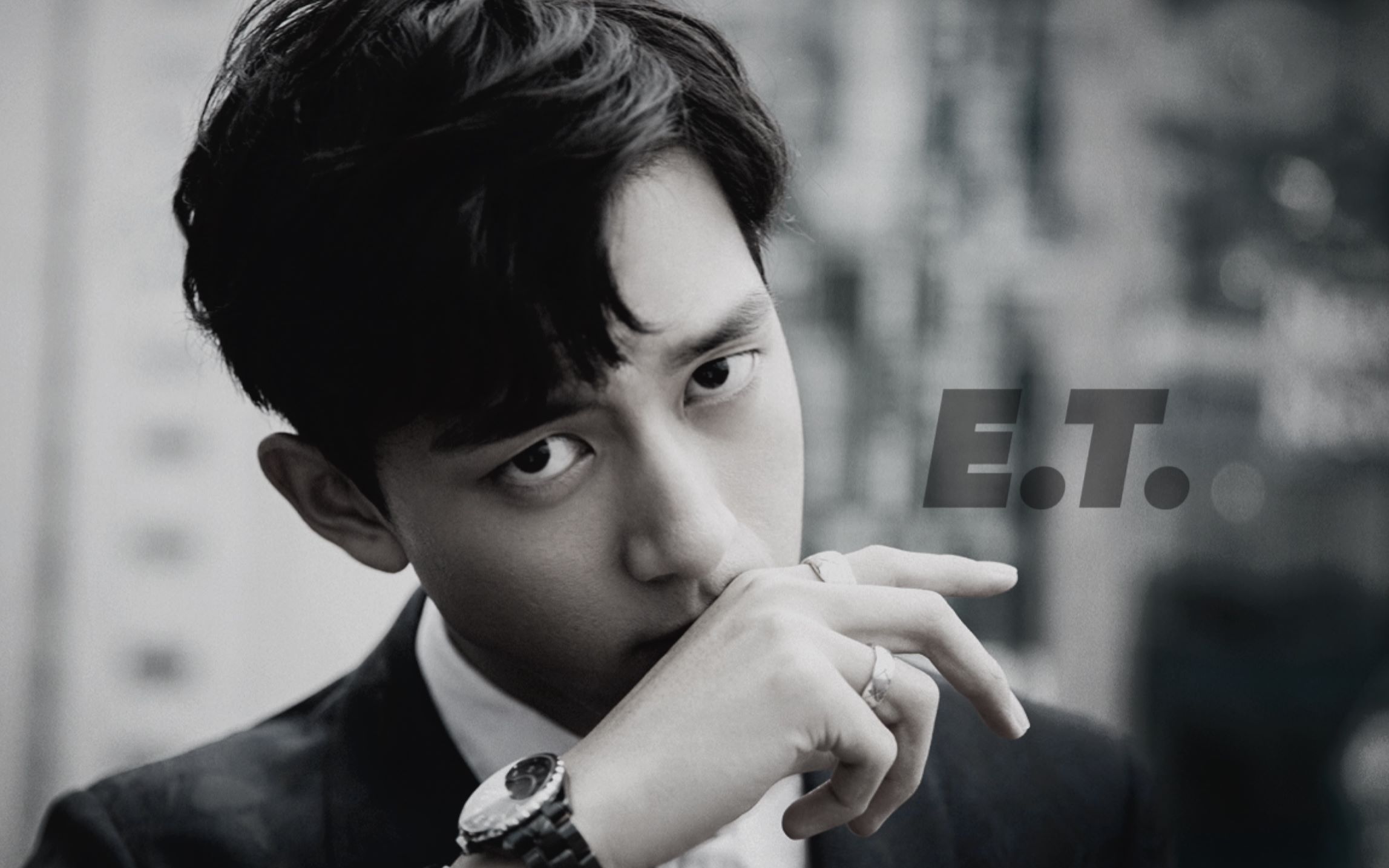 韩商言混剪李现踩点这个能让人忽略脚臭的男人到底有多迷人