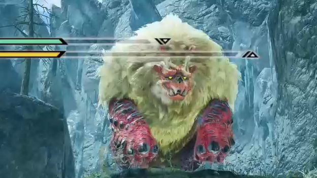 雪鬼兽追着虫棍仔要踩踩背,逮不到后自己回家蹭蹭背