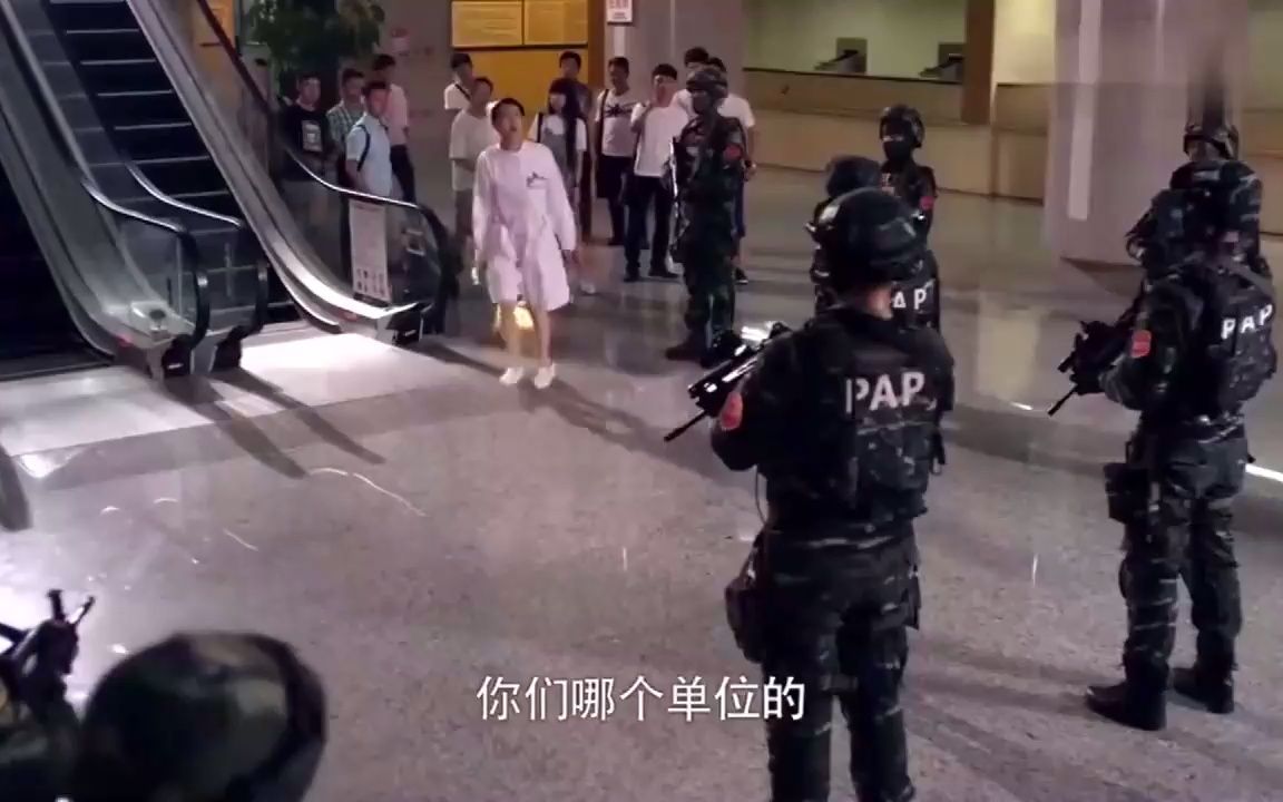 出击:大校带部队来武警医院,院长护士却阻拦,一个电话当场放行哔哩哔哩bilibili