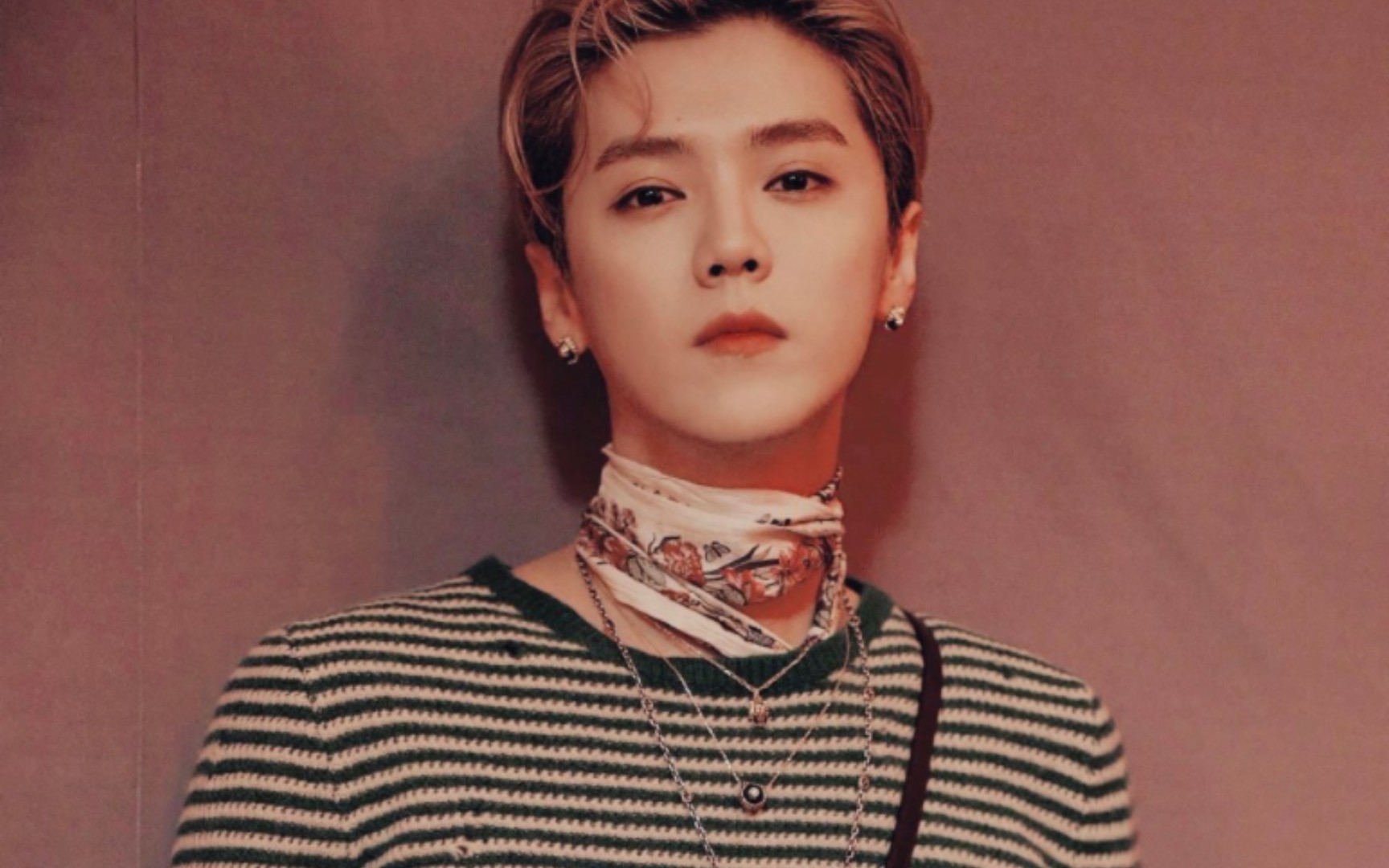 【鹿晗】【luhan】请欣赏小品《春节十二响》《贴春联》