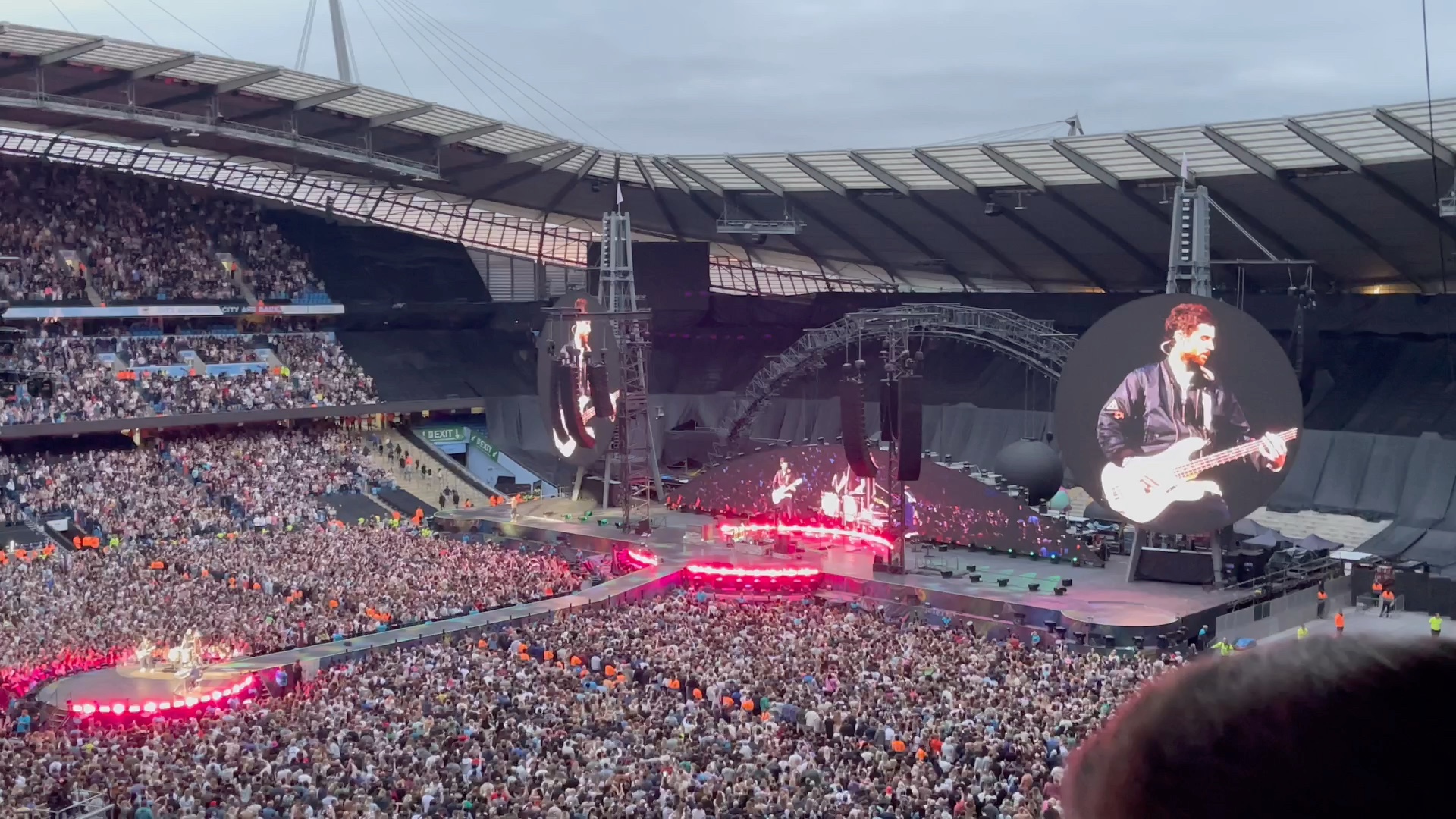 coldplay6.1曼城hymn for the weekend